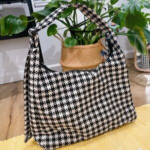 Baggu Nylon shoulder bag